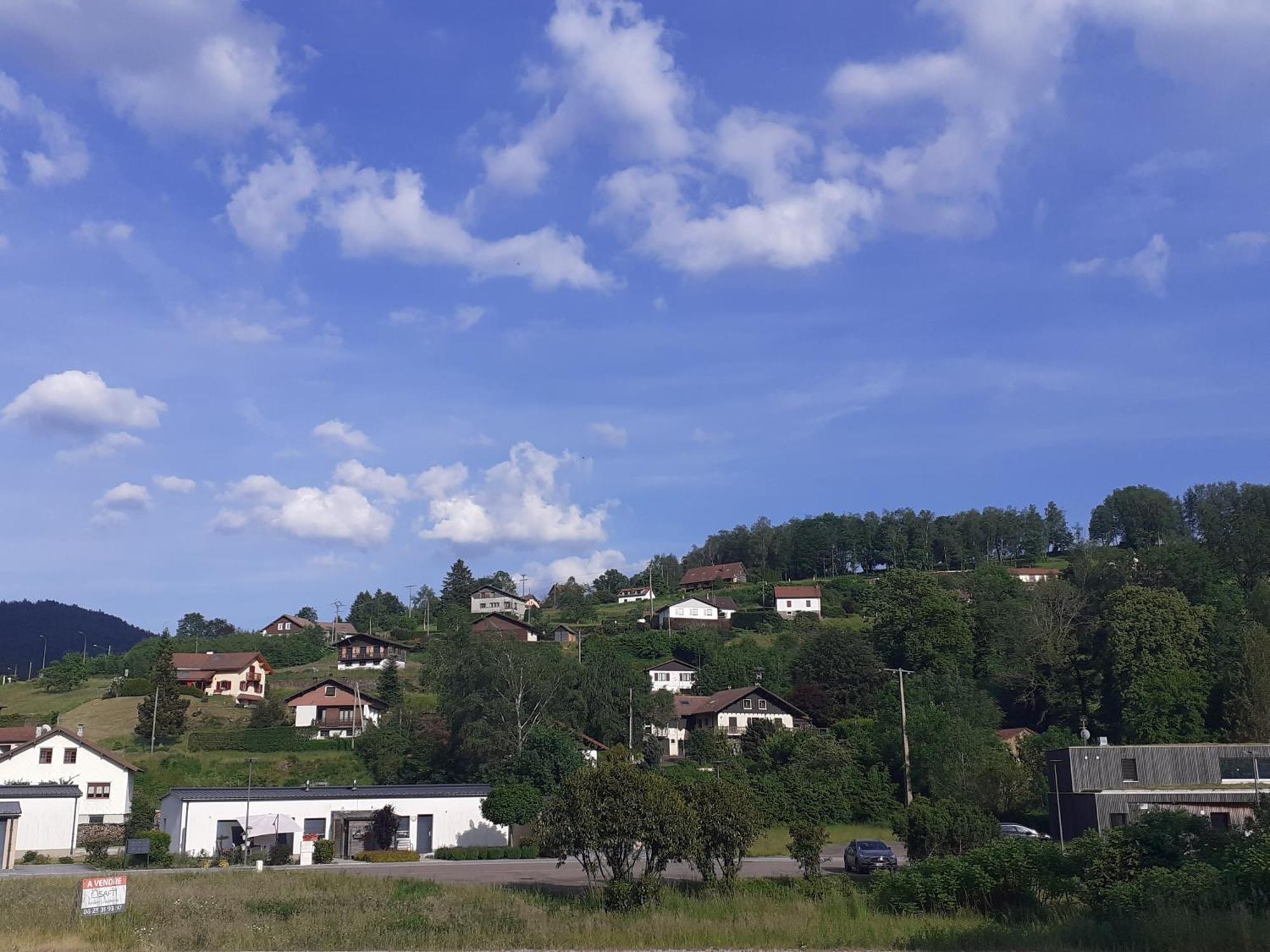 Bonsejour Aparthotel Saint-Maurice-sur-Moselle Ngoại thất bức ảnh